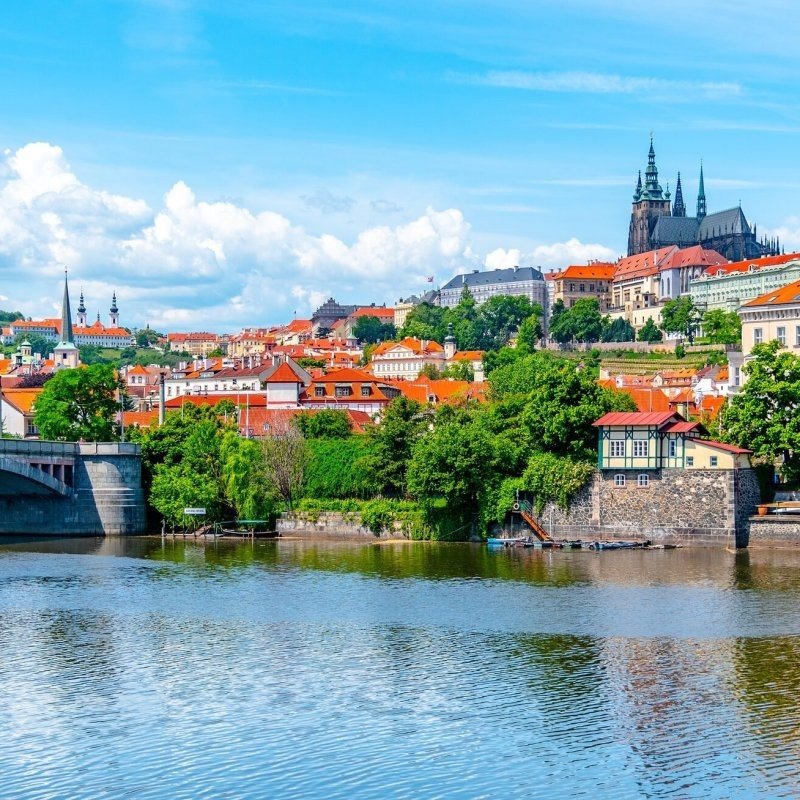 Christelijk vakantiepark beieren in duitsland bezienswaardigheden praag 01