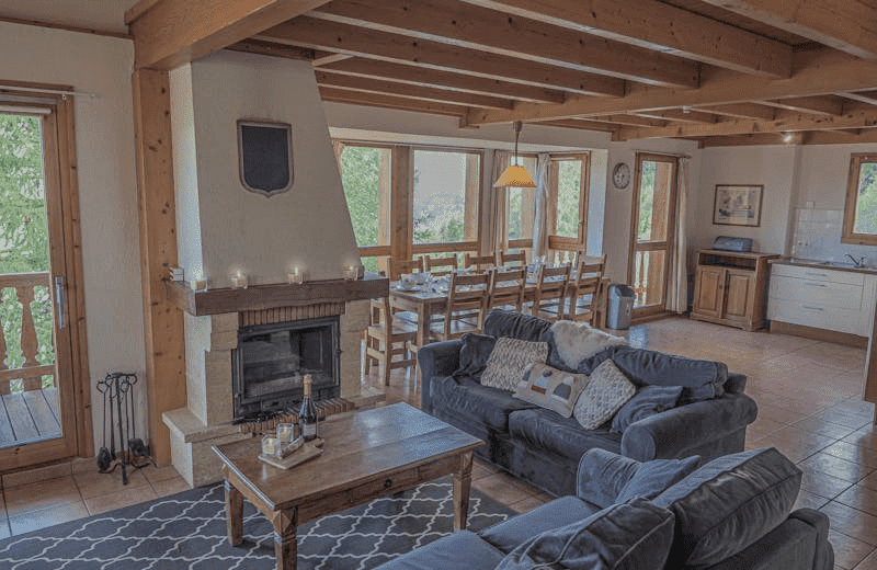 Christelijk vakantiepark franse alpen chalet bellecote la belle maison 04