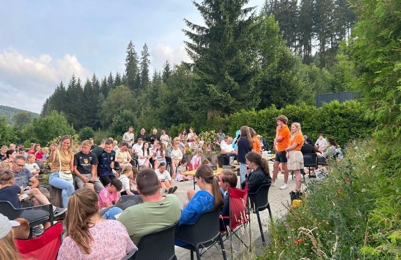 Christelijk vakantiepark hochsauerland sfeerimpressie vakanz concept 01