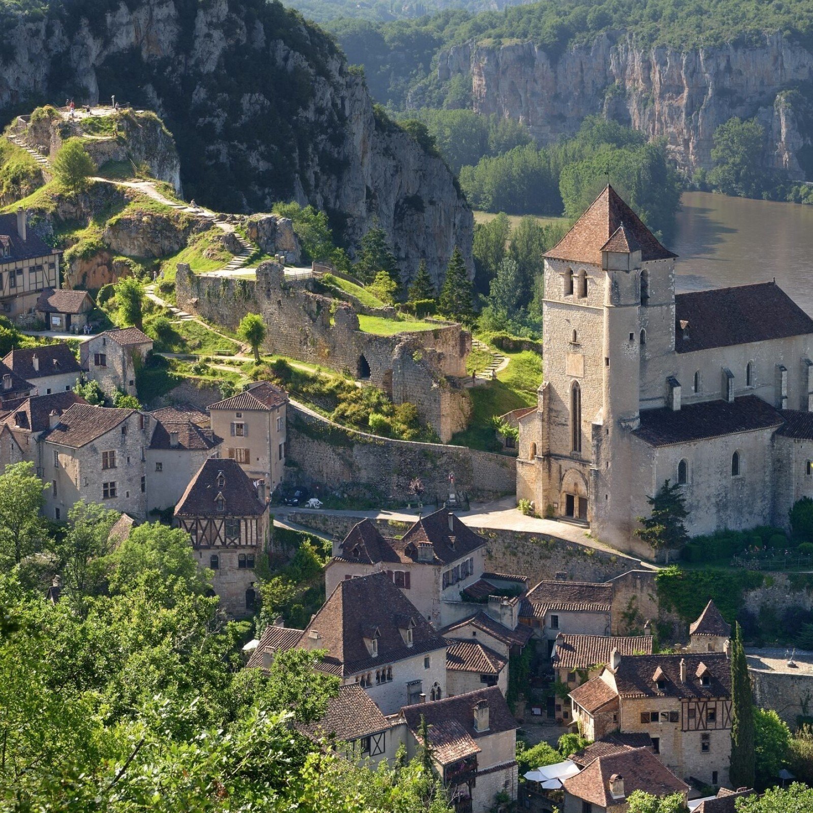 Saint-Cirq-Lapopie