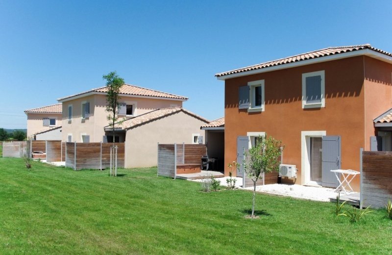 Christelijk vakantiepark middellandse zee zuid frankrijk met zwembad 07