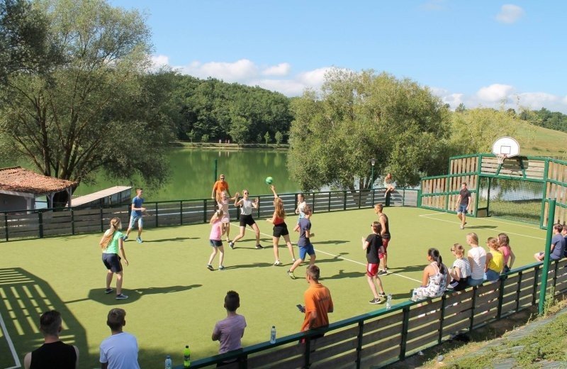 Christelijk vakantiepark zuid frankrijk pyreneeen vakanz recreatieprogramma 05