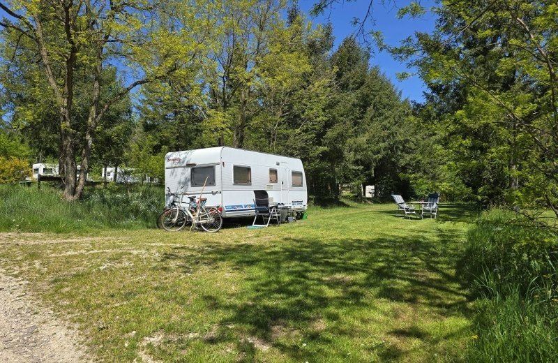 Christelijke camping moezel duitsland ruime terrasplaatsen 01
