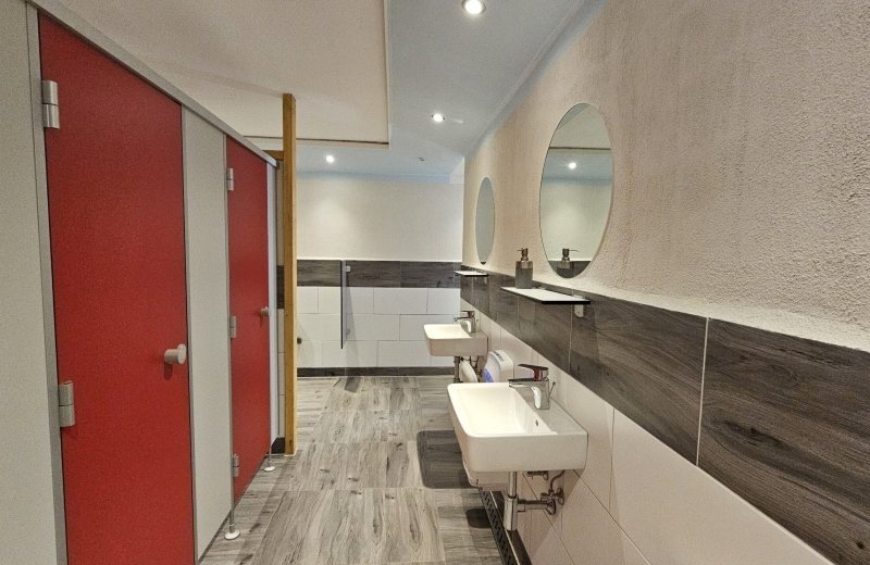 Christelijke camping moezel in duitsland sanitaire voorzieningen 01