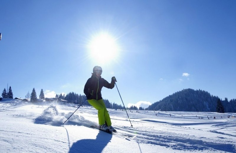 Christelijke wintersportvakantie vakanz duitse alpen skigebied 03